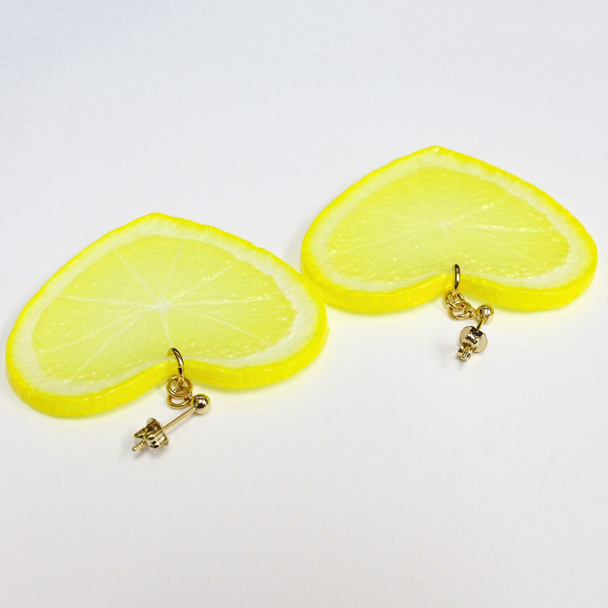 ハートレモンピアス