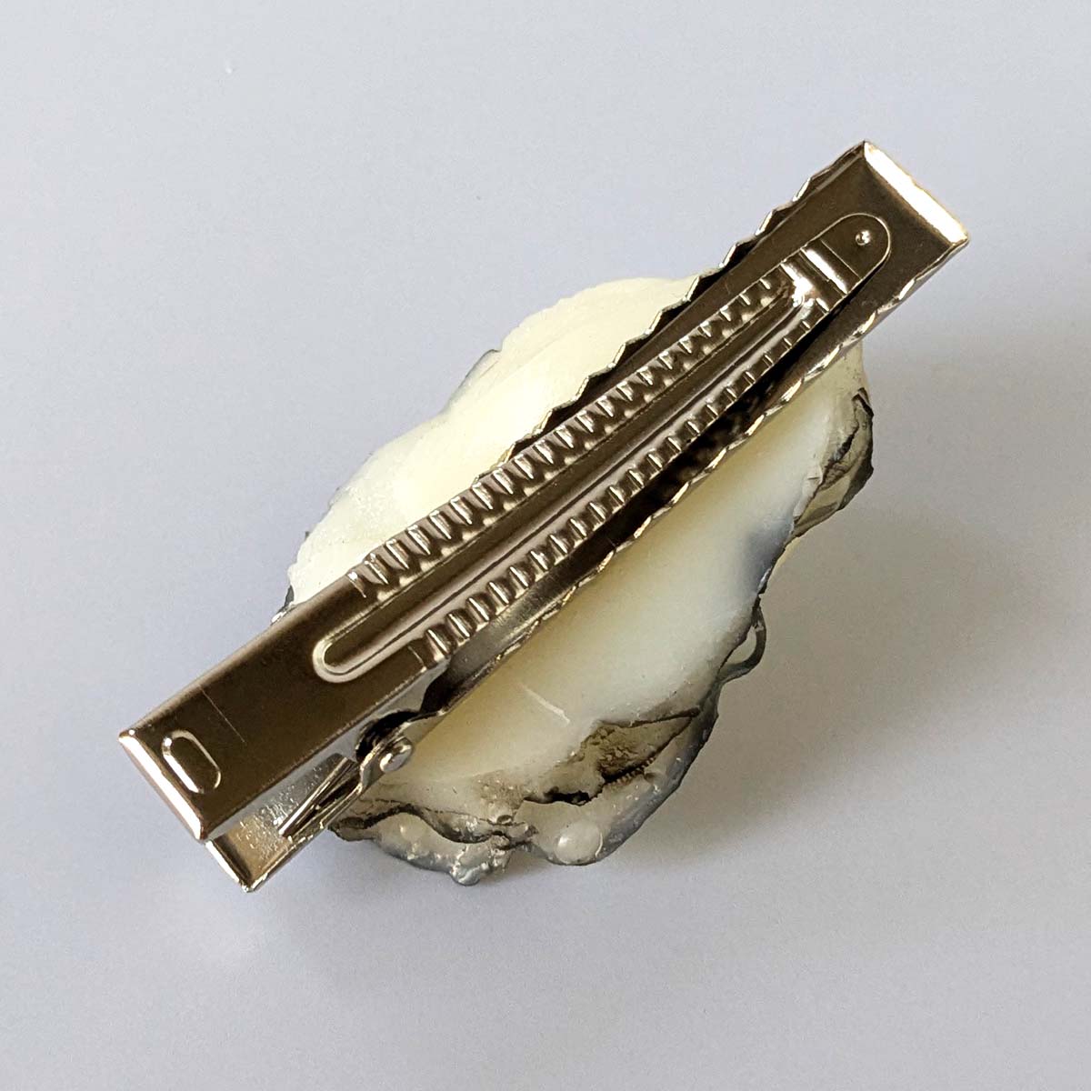 むき身牡蠣ヘアクリップ
